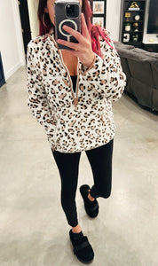 Mauve Leopard Pullover