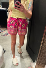Load image into Gallery viewer, Pink Printed Shorts