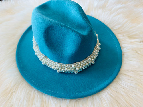 Pearl Wool Hat ~ Turquoise