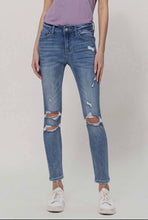 Load image into Gallery viewer, Vervet Mid~Rise skinny Jean