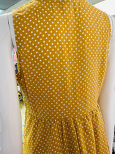 Load image into Gallery viewer, Polka dot sun dress