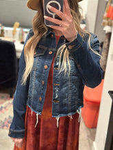 Load image into Gallery viewer, Raw Edge Denim Jacket